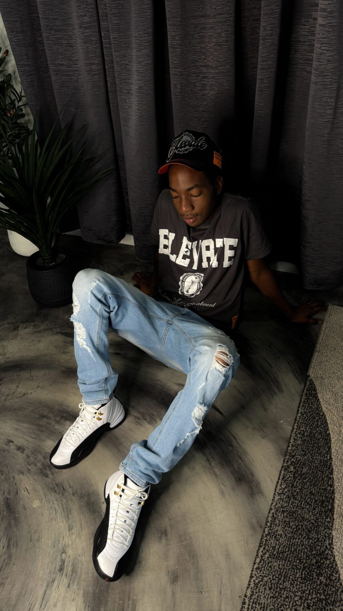 STATIC GREY MEMBER TEE